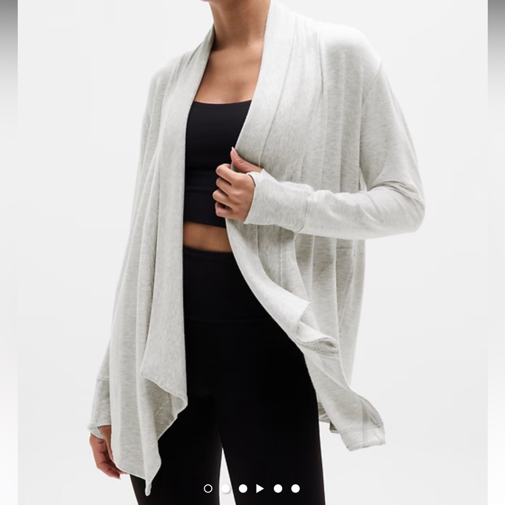 Athleta Pranayama Restore Wrap